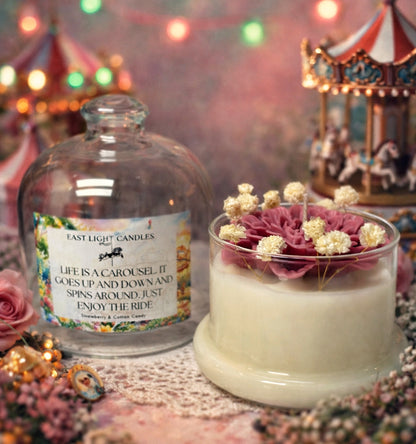 Karussell Duftkerze mit Blumen | Handgemachte Sojawachs Kerze im Glas | Romantische Geschenkkerze mit Spruch