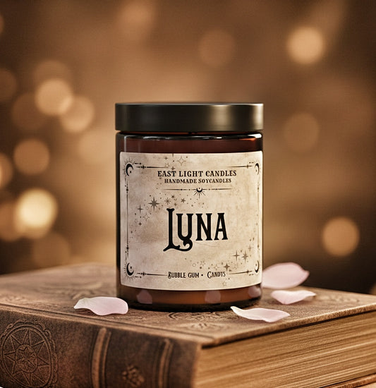 Luna Kerze | Wizard Buchkerze | Handgemachte Duftkerze Sojawachs | Vegane Kerze personalisiert | Geschenkidee für Wizard Fans