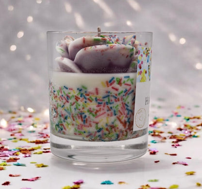 Happy Birthday Kerze | Geburtstag Geschenk | Handgemachte Duftkerze Sojawachs | Vegane Kerze personalisiert | Geschenkidee für Kerzenfans